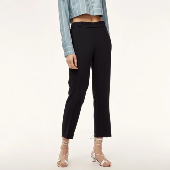 Aritzia Wilfred Darontal Cropped Crepe Dress Pants in Black  size 4 - Picture 1 of 14